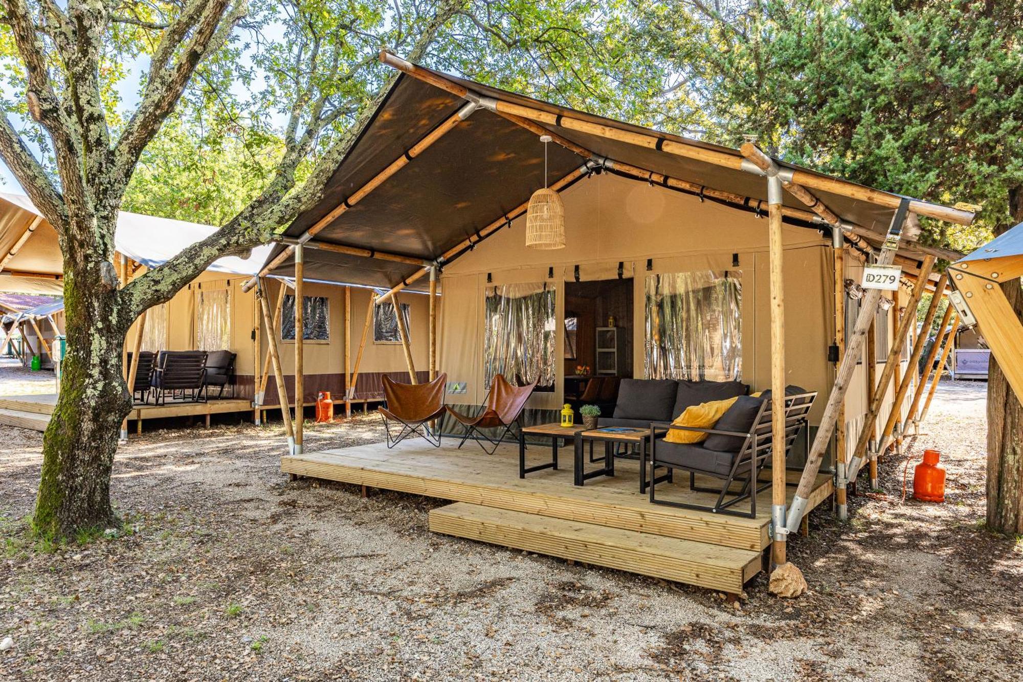 Easyatent Safari Tents Bijela Uvala Kamp
